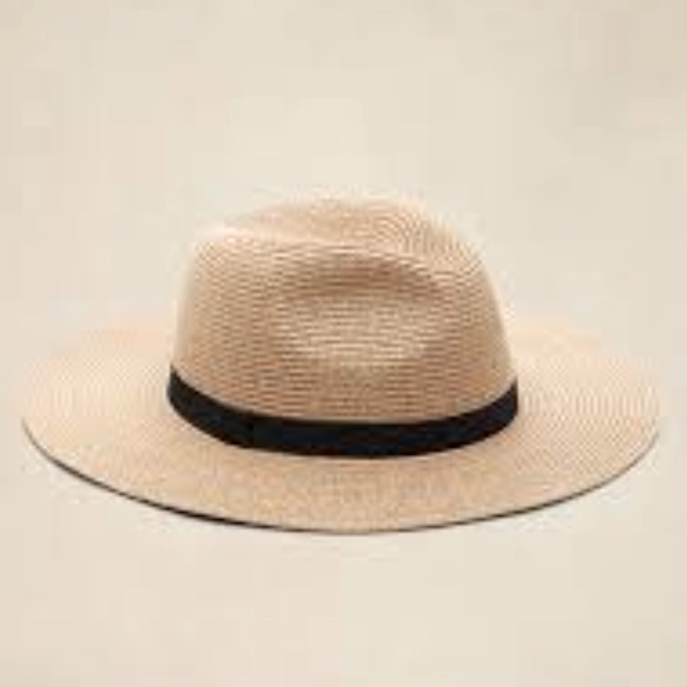 Women’s summer fedora